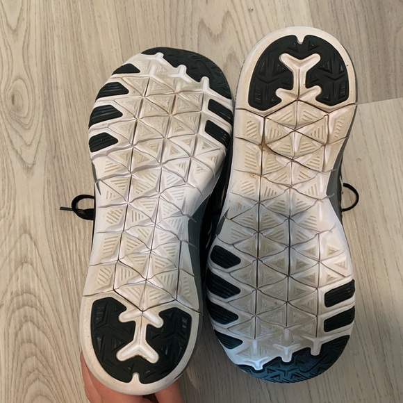 Nike Women’s Training Sneakers - Picture 5 of 12